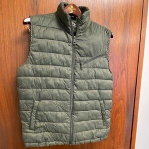 Men's Cole Haan puffer vest green size small like new